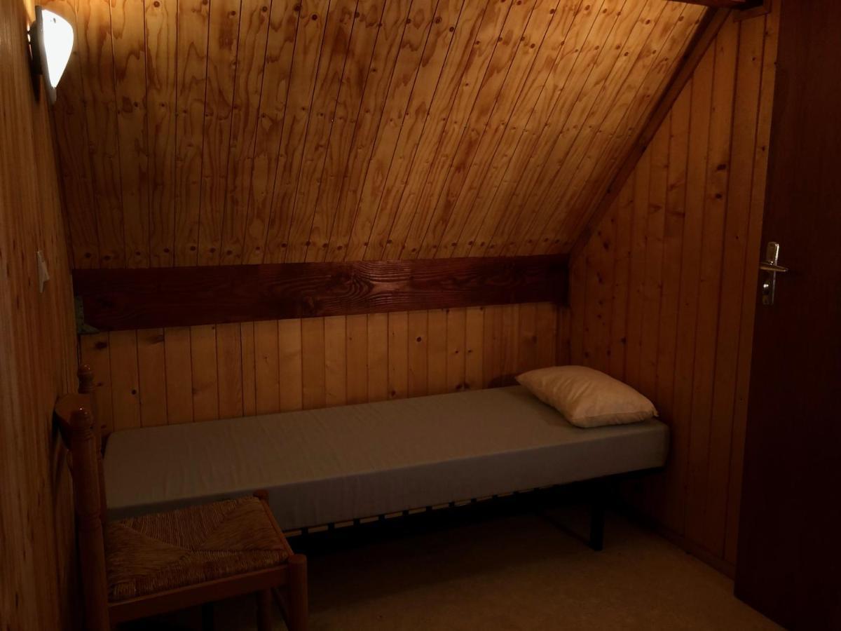 Chalet Dans Le Parc D'Un Manoir Du Xixeme Angles  エクステリア 写真