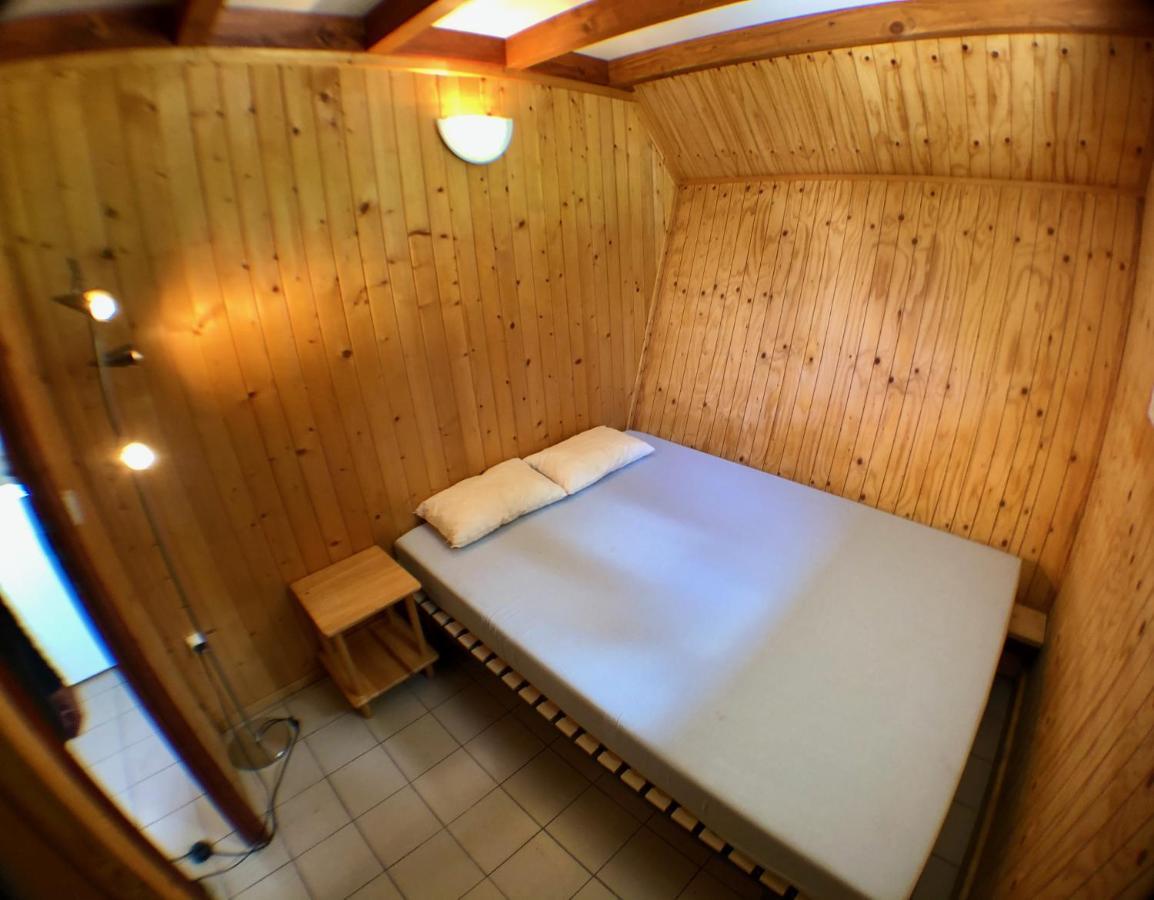 Chalet Dans Le Parc D'Un Manoir Du Xixeme Angles  エクステリア 写真